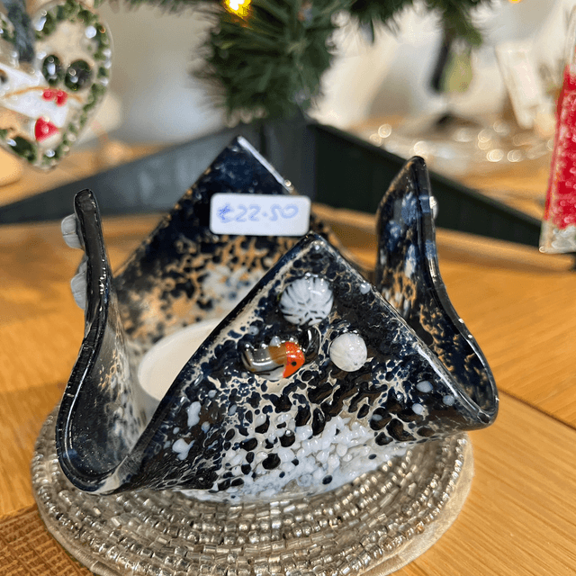 Christmas: Draped Tea-light Holder