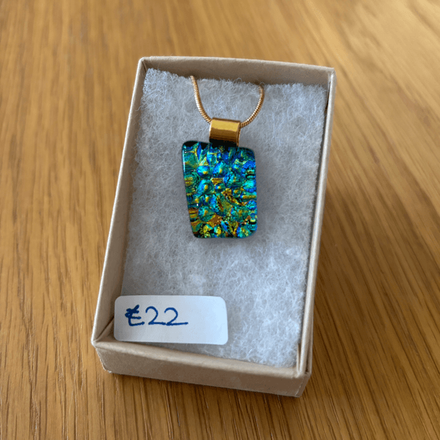 Jewellery: Dichroic with gold